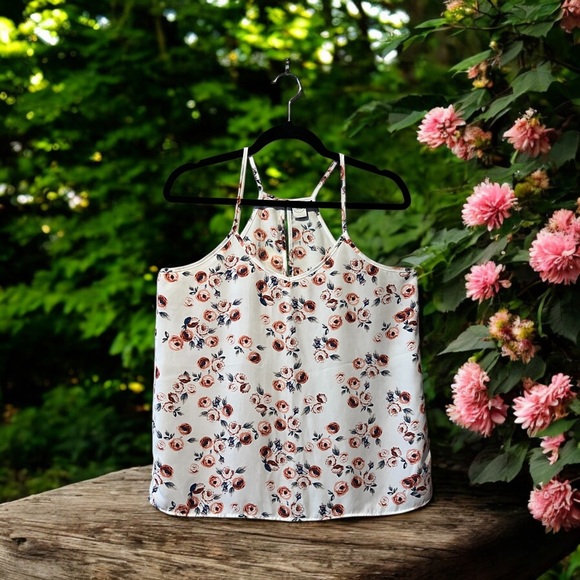 Paper Crane Off-White with Rust/Peach/Blue Floral Print Cami Top - Picture 12 of 12